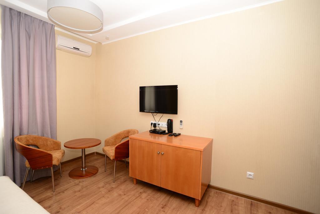 Grushevy Hospitality Boutique Otel Almatı Oda fotoğraf