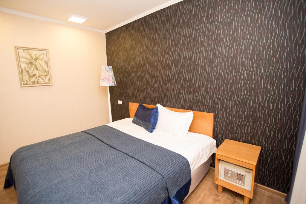 Grushevy Hospitality Boutique Otel Almatı Oda fotoğraf