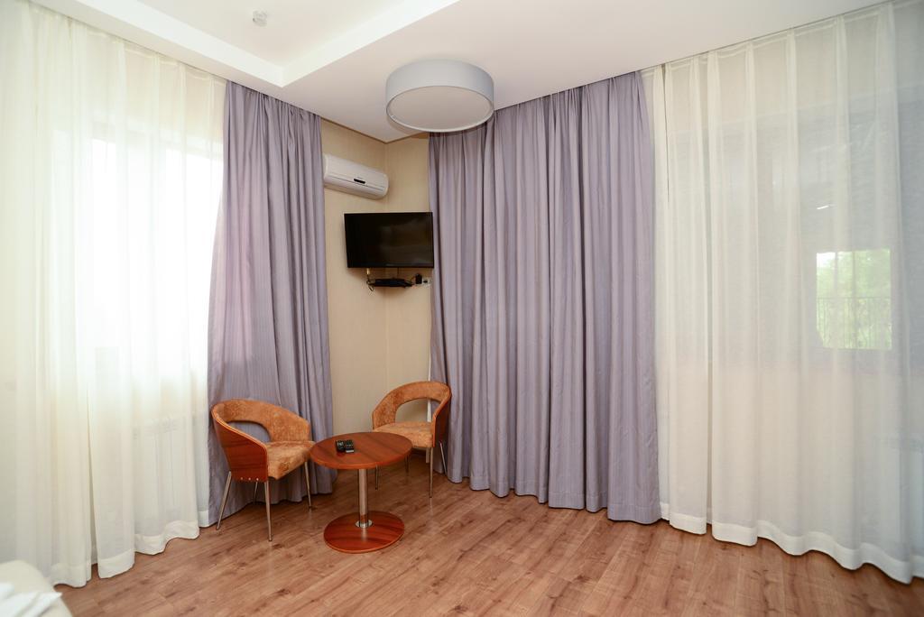 Grushevy Hospitality Boutique Otel Almatı Oda fotoğraf